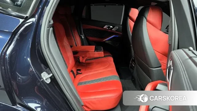 BMW X6M (G06) 2022 Черный из Кореи, фото 3