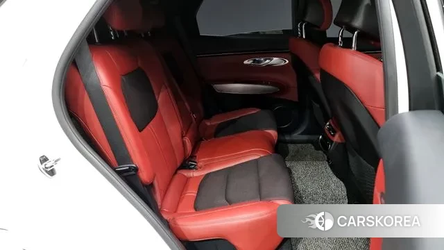 Genesis GV70 2021 Белый из Кореи, фото 3