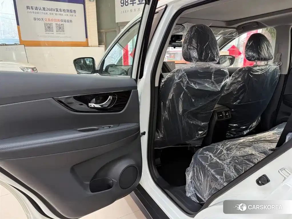 Nissan X-Trail 2026 Белый из Китая, фото 3