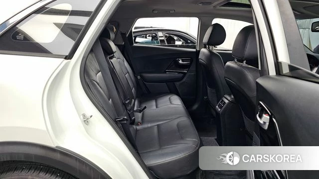 Kia Niro 2019 Белый из Кореи, фото 3