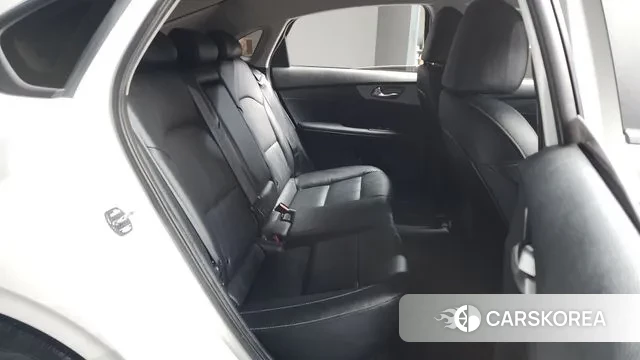 Kia Come New K3 2021 Белый из Кореи, фото 3