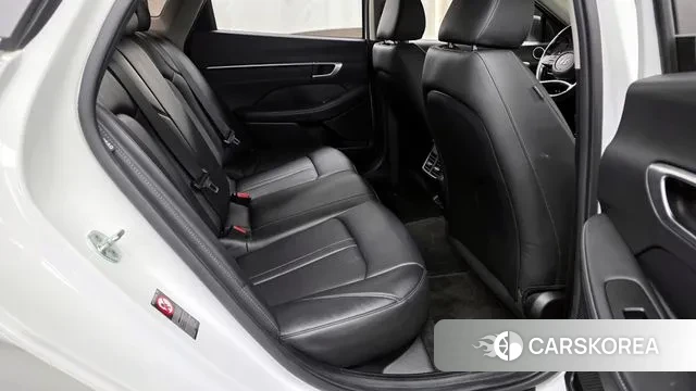 Hyundai Sonata (DN8) 2022 Белый из Кореи, фото 3