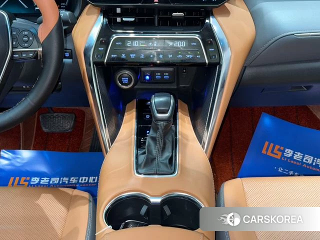 Toyota Weisha 2022 Серебристо-серый из Китая, фото 3