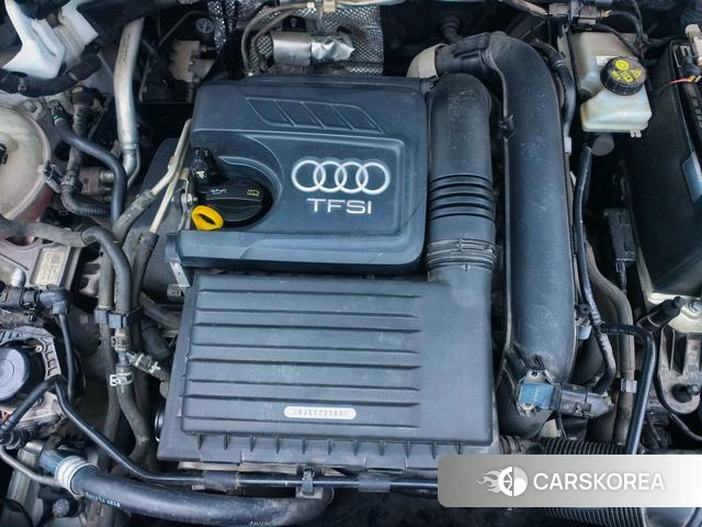 Audi Q3 2022 Белый из Китая, фото 3
