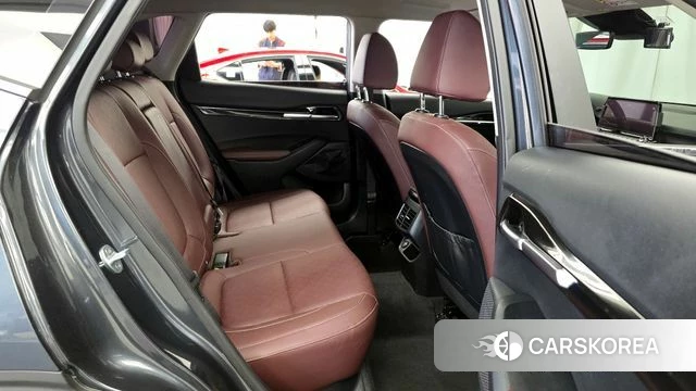 Kia Seltos 2021 Серый из Кореи, фото 3