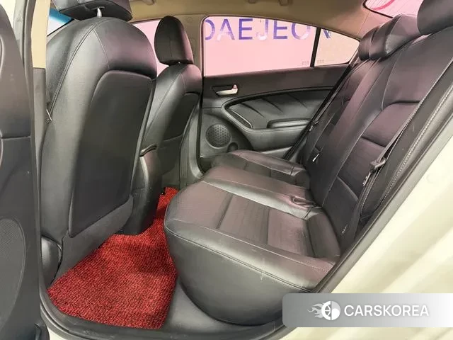 Kia The New K3 2018 Белый из Кореи, фото 3