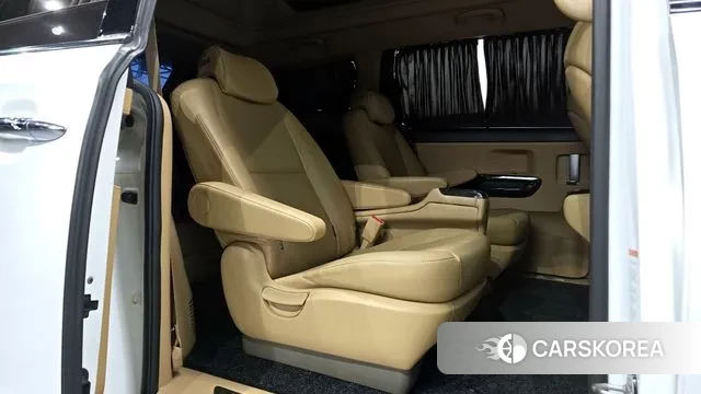 Kia The New Carnival 2018 Белый из Кореи, фото 3