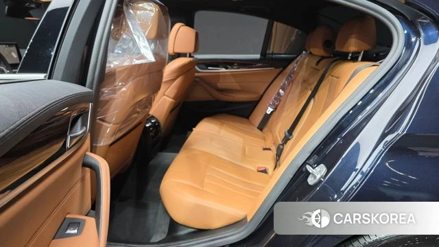 BMW 5 Series (G30) 2020 Черный из Кореи, фото 3