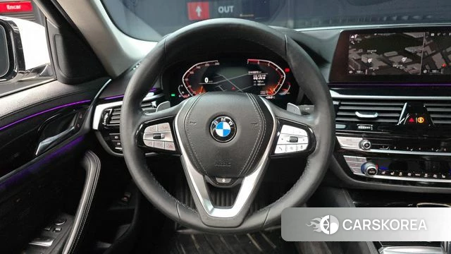BMW 5 Series (G30) 2020 Белый из Кореи, фото 3