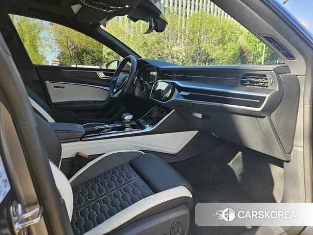 Audi RS 7 2023 Темно-серый из Китая, фото 3