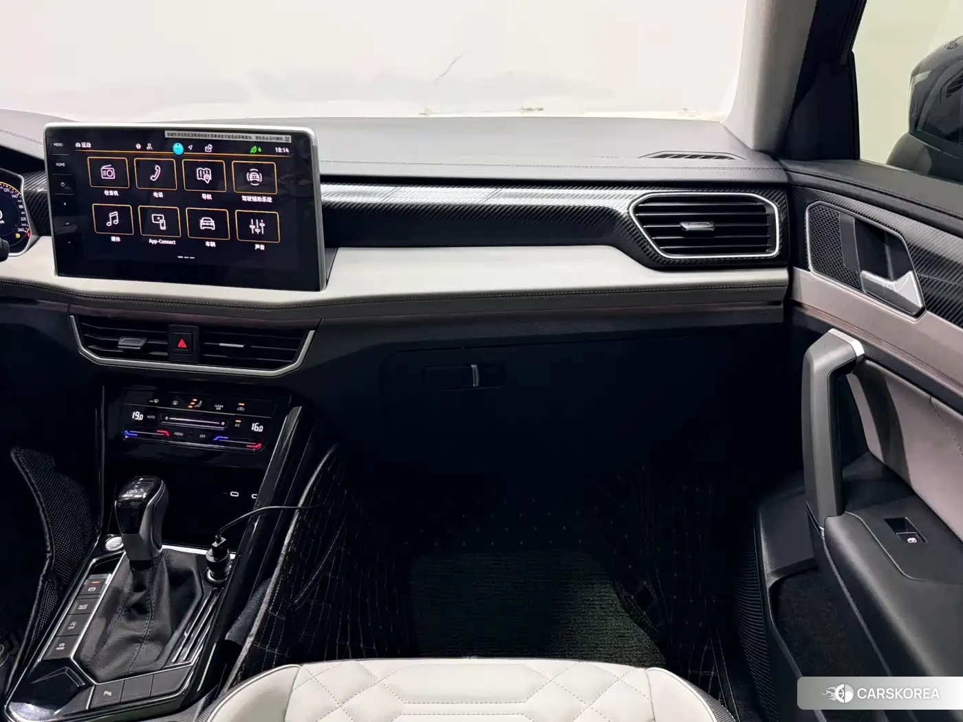 Volkswagen Tanyue 2024 Черный из Китая, фото 3
