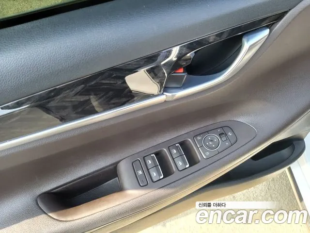 Hyundai Grandeur IG id 2458119 из Кореи 3