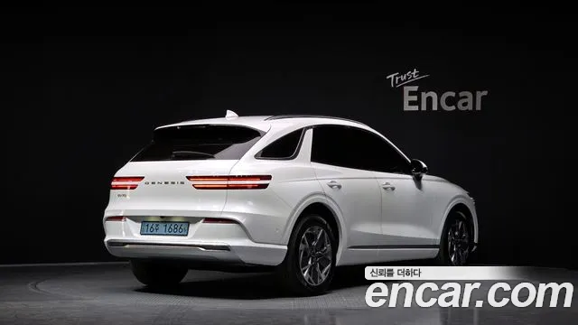 Genesis Electrified GV70 2022 Белый из Кореи, фото 3