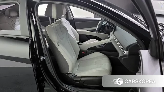 Hyundai Avante (CN7) 2022 Черный из Кореи, фото 3