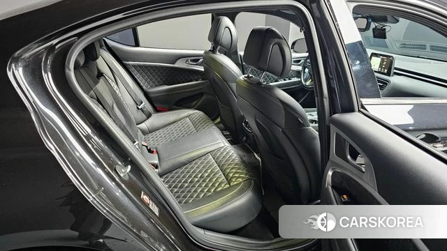 Genesis G70 2018 Черный из Кореи, фото 3