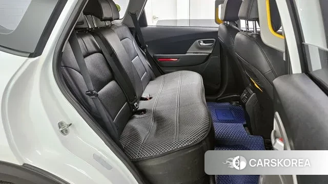 Kia Niro Plus 2022 Белый из Кореи, фото 3