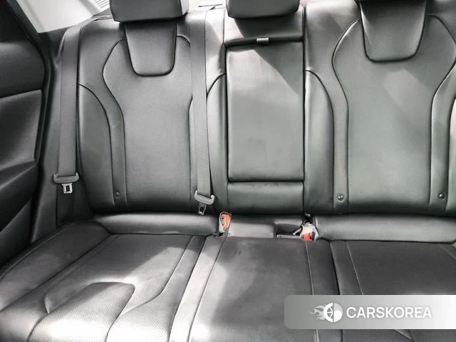 Hyundai Avante (CN7) 2022 Белый из Кореи, фото 3