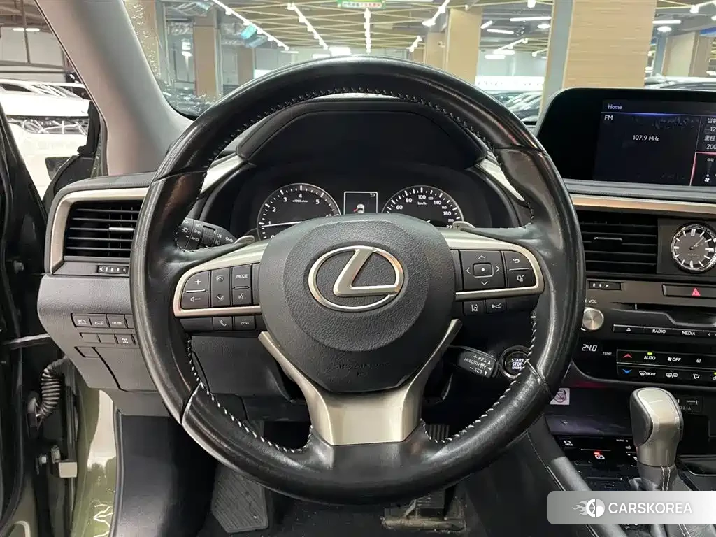 Lexus RX 2022 Silver/gray из Китая, фото 3