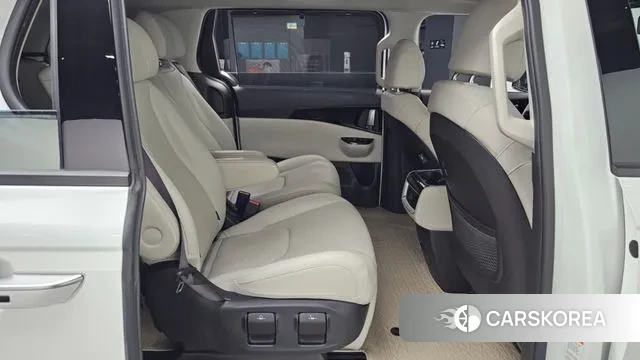Kia Carnival 4th generation 2022 Белый из Кореи, фото 3