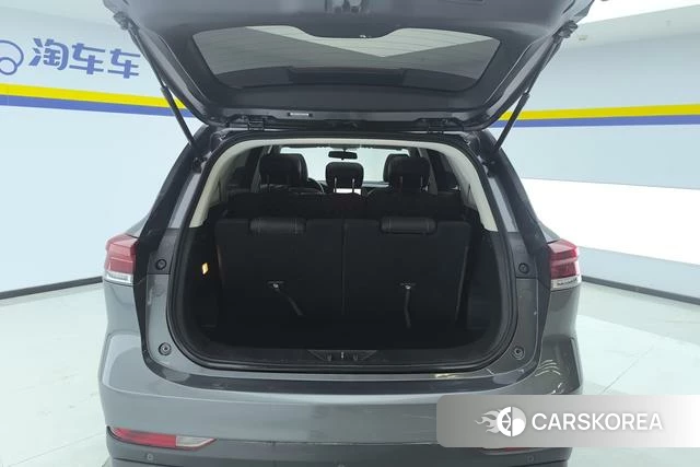 Changan X7 PLUS 2023 Темно-серый из Китая, фото 3