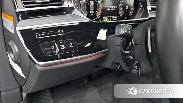 Audi A8 (D5) 2021 Черный из Кореи, фото 3