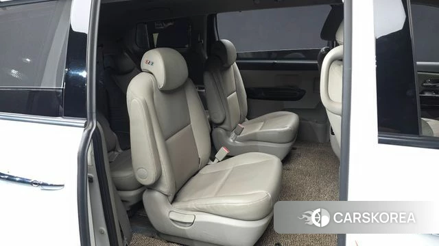 Kia The New Carnival 2018 Белый из Кореи, фото 3