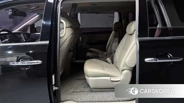 Kia The New Carnival 2018 Черный из Кореи, фото 3