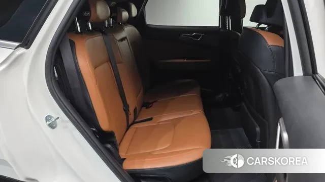 Kia Sportage 5th Generation 2023 Белый из Кореи, фото 3