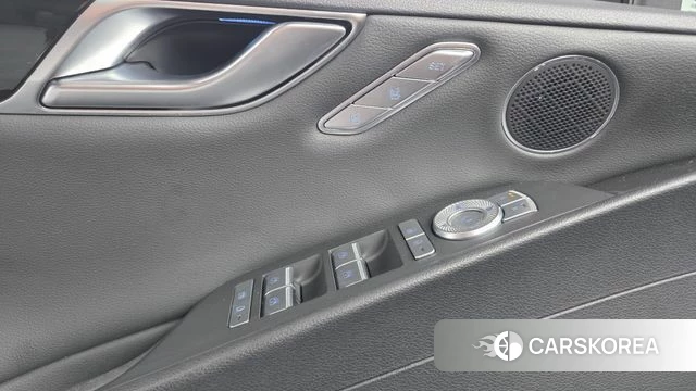 Genesis G80 (RG3) 2020 Черный из Кореи, фото 3