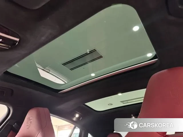 Porsche Panamera (971) 2023 Черный из Кореи, фото 3