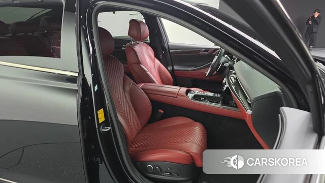 Genesis G80 (RG3) 2022 Черный из Кореи, фото 3