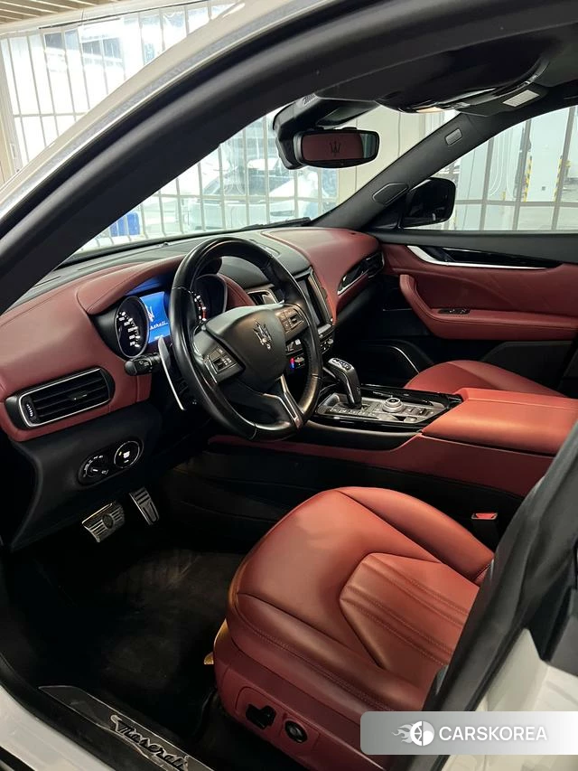 Maserati Levante 2020 Белый из Китая, фото 3