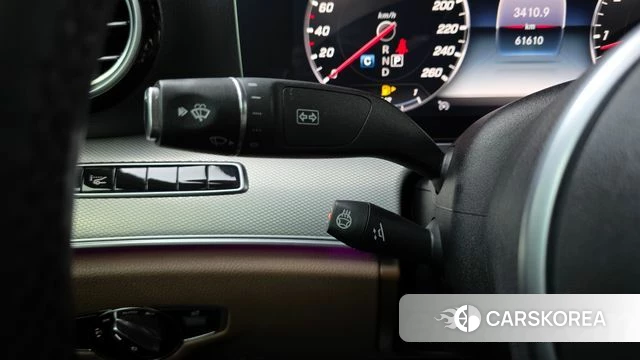 Mercedes-Benz E-Class W213 2019 Белый из Кореи, фото 3