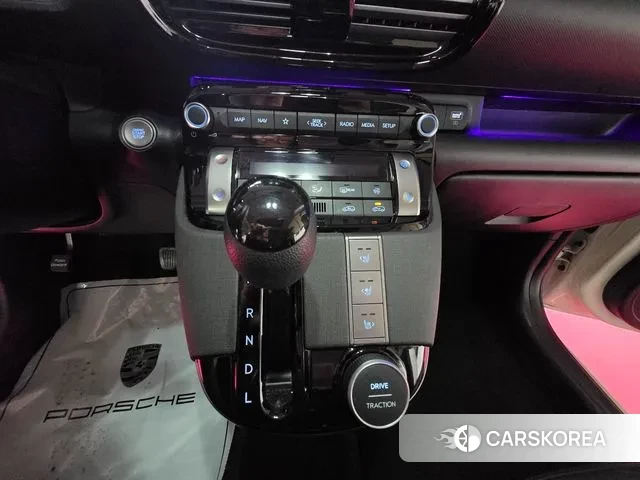 Hyundai Casper 2023 Белый из Кореи, фото 3