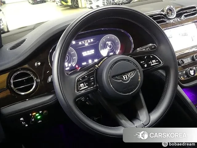 Bentley Bentayga 2022 Серебряный из Кореи, фото 3