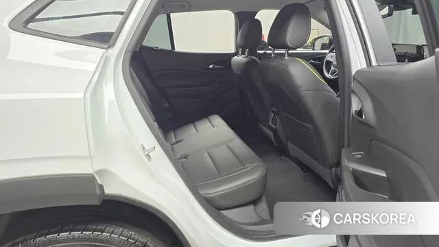 Chevrolet (GM Daewoo) Trax Crossover 2024 Белый из Кореи, фото 3