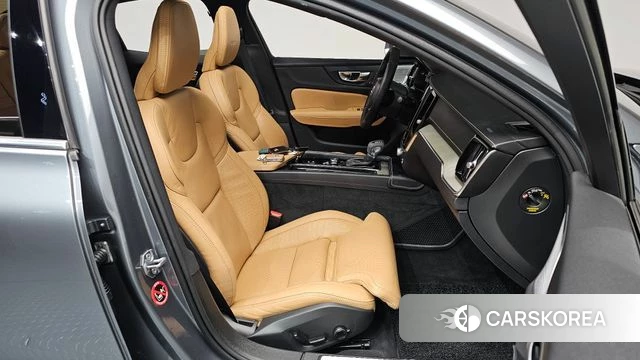 Volvo S60 3rd generation 2019 Серый из Кореи, фото 3