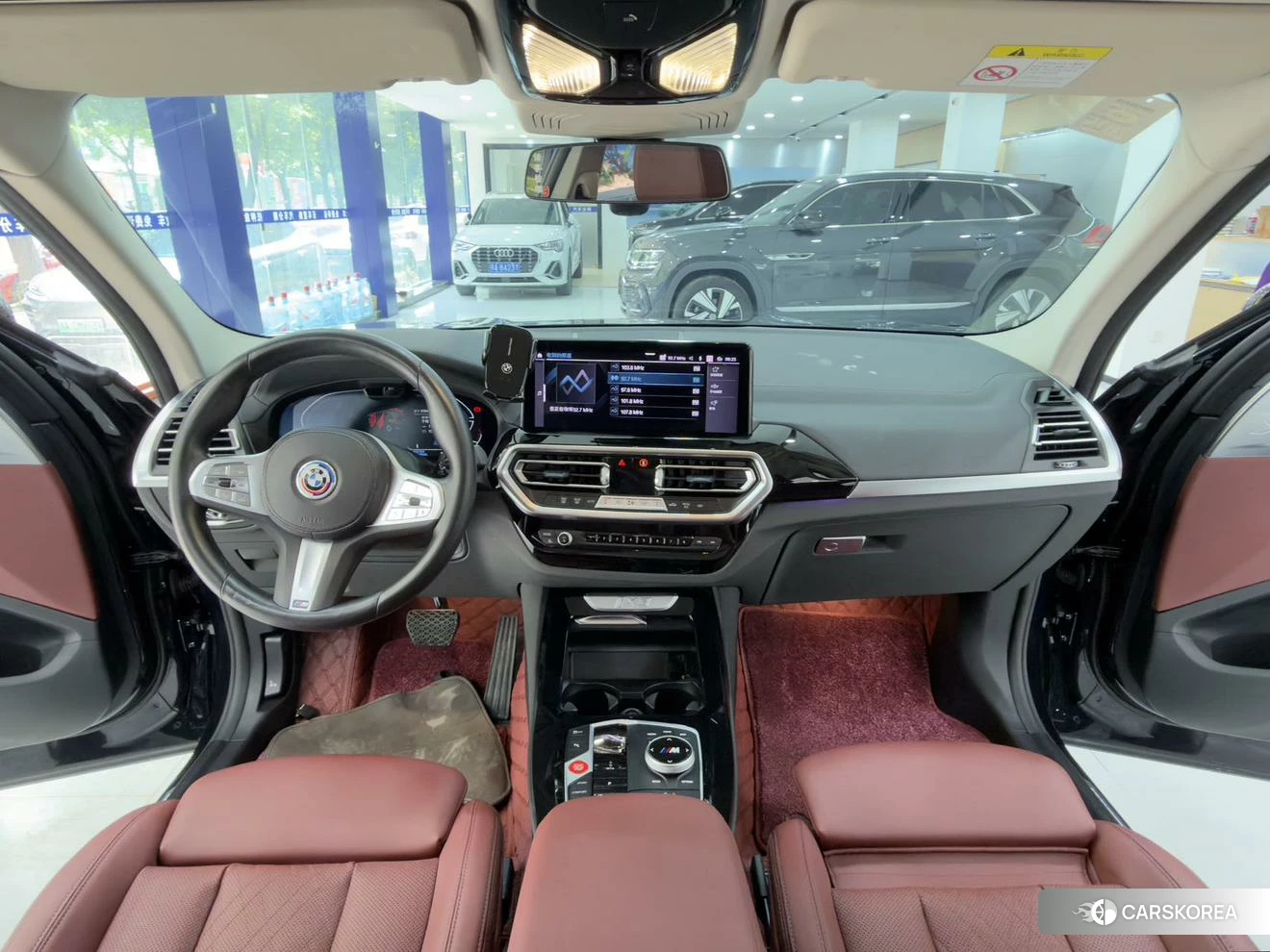 BMW iX3 2023 Черный из Китая, фото 3