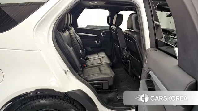 Land Rover Discovery 5 2020 Белый из Кореи, фото 3