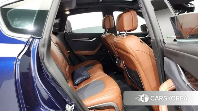 Maserati Levante 2019 Синий из Кореи, фото 3