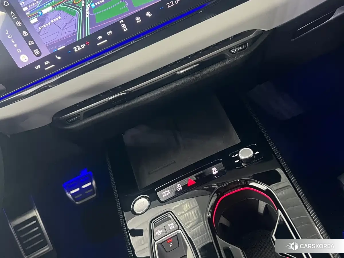 Audi A5L 2025 Champagne/brown из Китая, фото 3