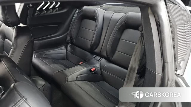 Ford Mustang 2018 Серебристо-серый из Кореи, фото 3