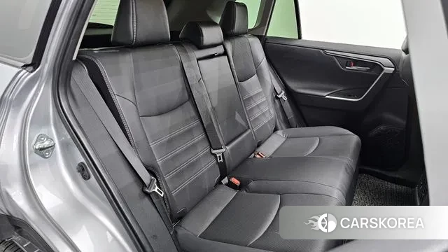 Toyota RAV4 5th Generation 2023 Серебряный из Кореи, фото 3