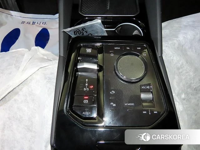 BMW 5 Series (G60) 2026 Черный из Кореи, фото 3