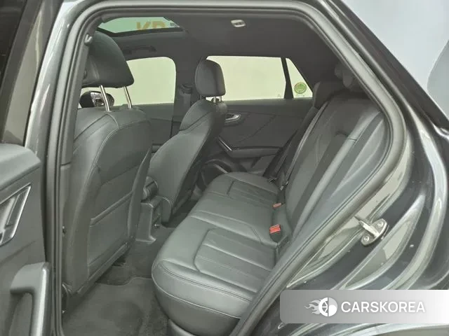 Audi Q2 2023 Серый из Кореи, фото 3