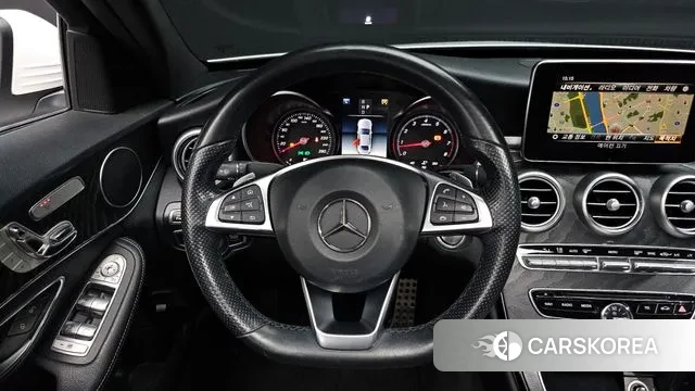 Mercedes-Benz C-Class W205 2018 Белый из Кореи, фото 3