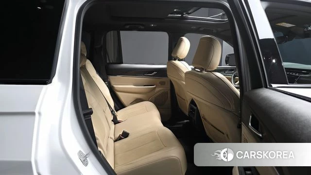 Jeep Grand Cherokee (WL) 2023 Белый из Кореи, фото 3
