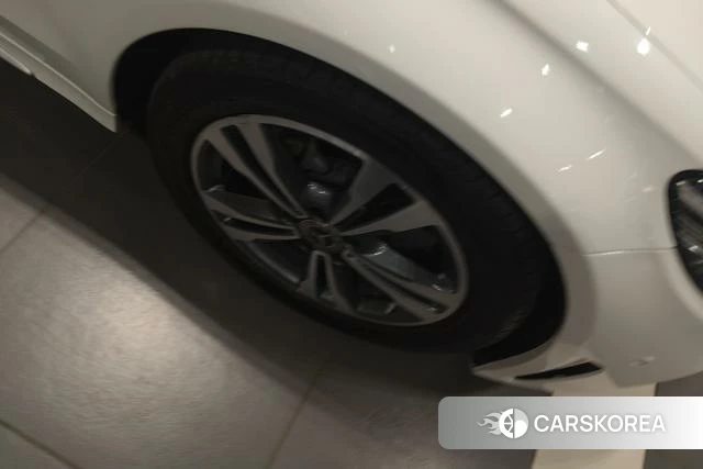 Mercedes-Benz Class C 2021 Белый из Китая, фото 3