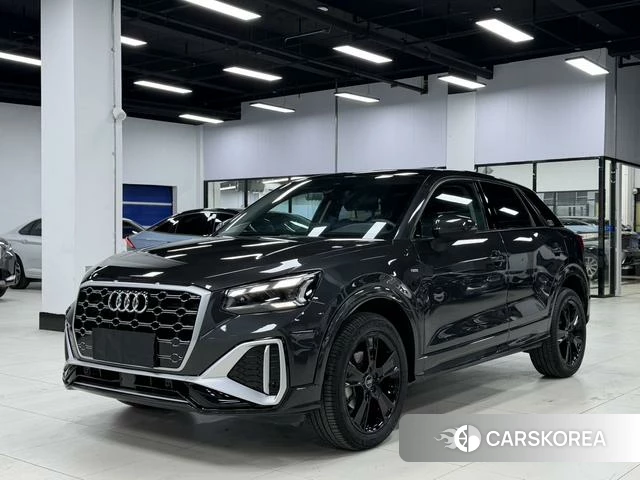 Audi Q2L 2022 Черный из Китая, фото 3