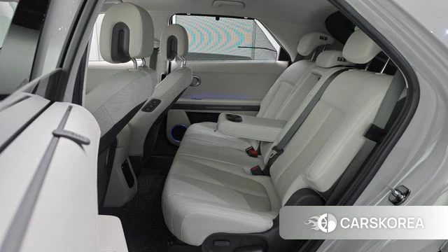 Hyundai Ionic 5 2022 Серебристо-серый из Кореи, фото 3